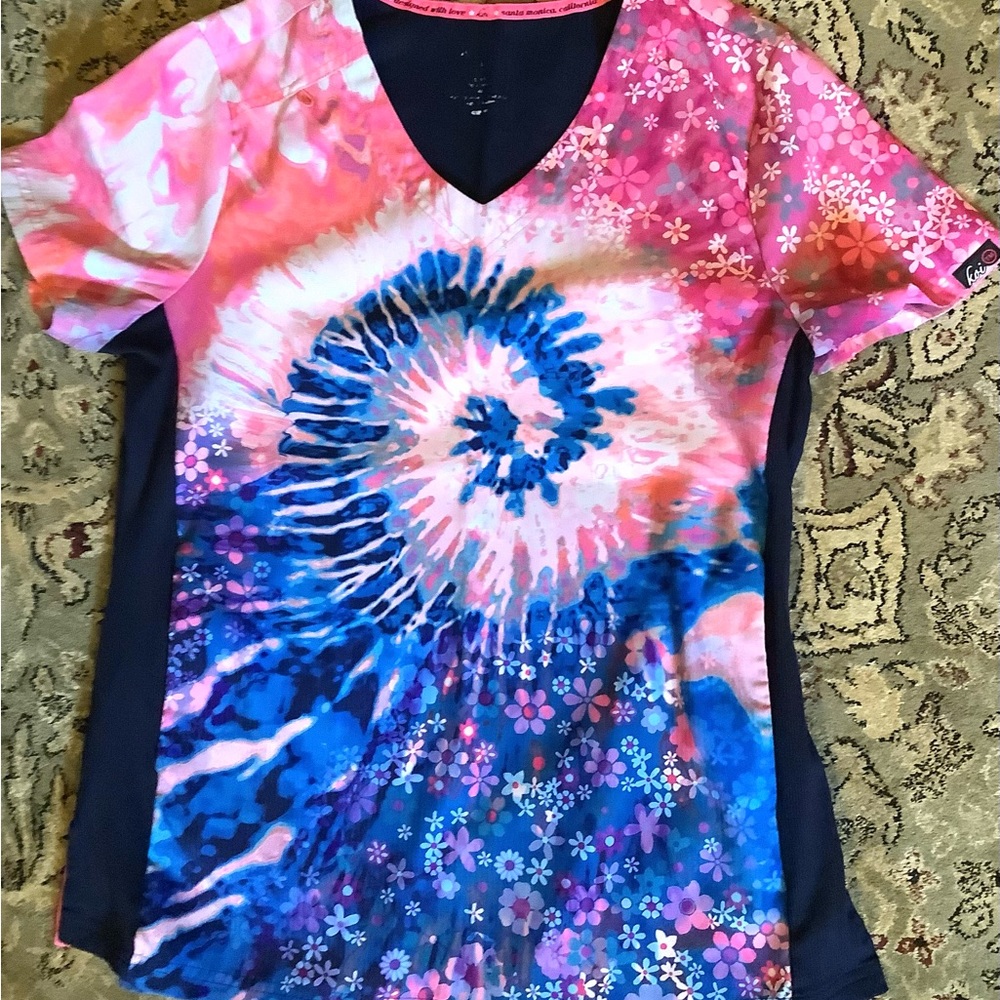 Koi Light Top